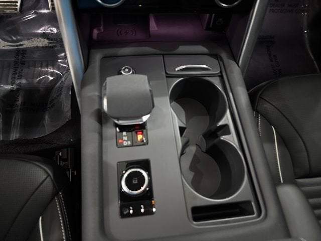 2024 Land Rover Discovery P360 Dynamic SE