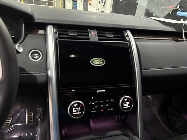 2024 Land Rover Discovery P360 Dynamic SE