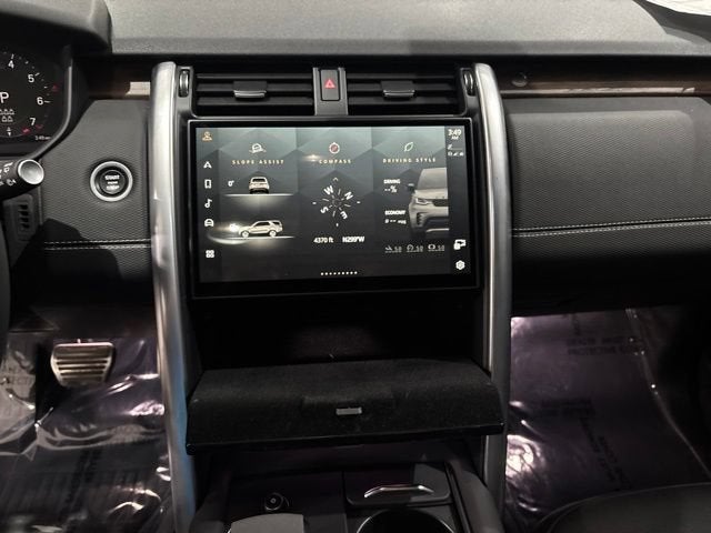 2024 Land Rover Discovery P360 Dynamic SE