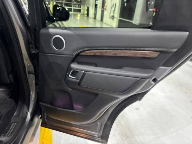 2024 Land Rover Discovery P360 Dynamic SE
