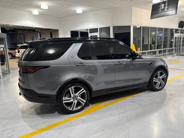 2024 Land Rover Discovery P360 Dynamic SE