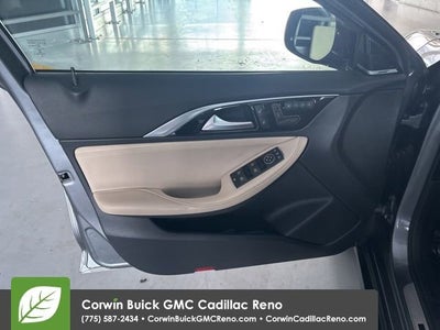 2018 INFINITI QX30 Premium