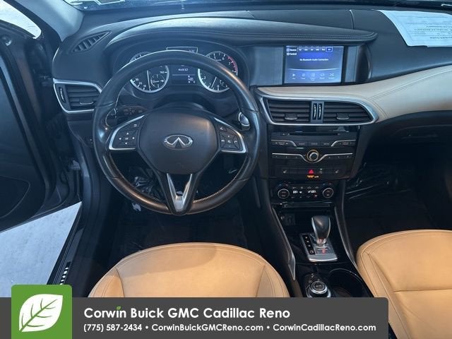 2018 INFINITI QX30 Premium