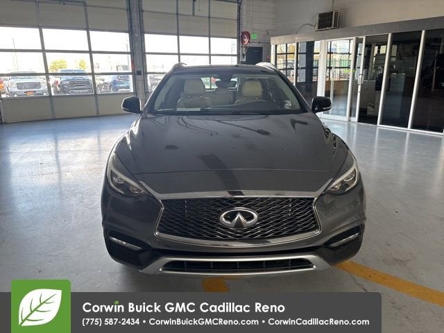 2018 INFINITI QX30 Premium