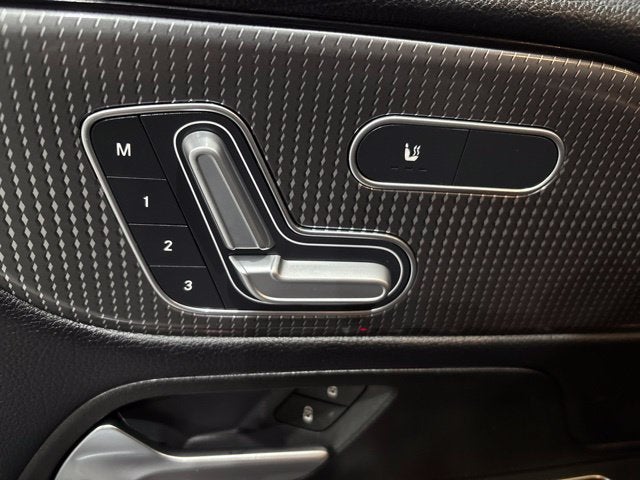 2021 Mercedes-Benz GLB GLB 250