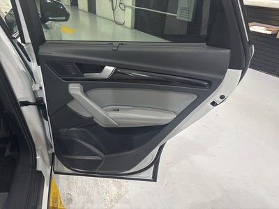 2019 Audi Q5 Prestige