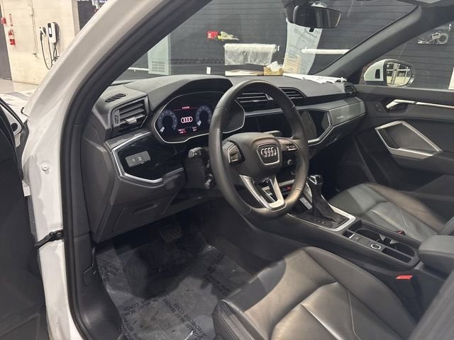 2025 Audi Q3 S line Premium