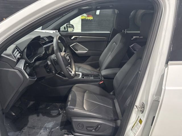 2025 Audi Q3 S line Premium