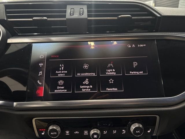 2025 Audi Q3 S line Premium