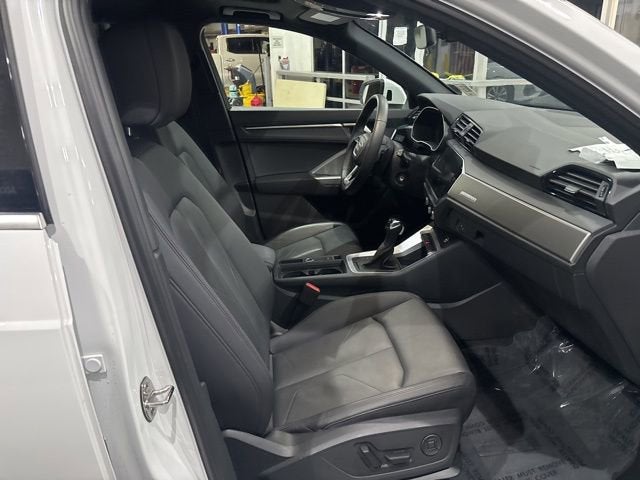 2025 Audi Q3 S line Premium