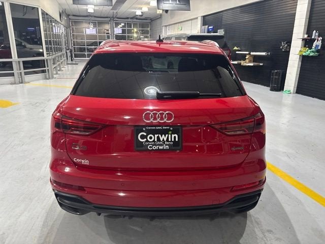 2022 Audi Q3 Premium 45 TFSI S line quattro Tiptronic