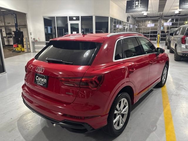 2022 Audi Q3 Premium 45 TFSI S line quattro Tiptronic