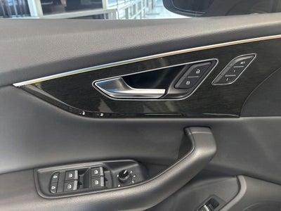 2021 Audi Q8 Premium Plus 55 TFSI quattro Tiptronic