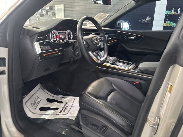 2021 Audi Q8 Premium Plus 55 TFSI quattro Tiptronic