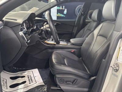 2021 Audi Q8 Premium Plus 55 TFSI quattro Tiptronic