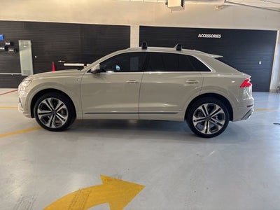 2021 Audi Q8 Premium Plus 55 TFSI quattro Tiptronic