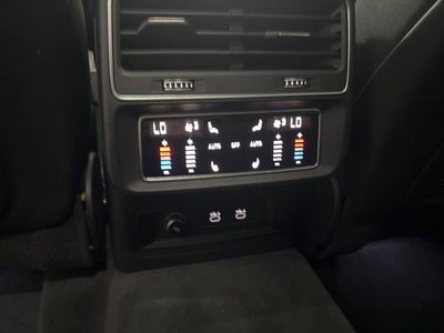 2021 Audi Q8 Premium Plus 55 TFSI quattro Tiptronic