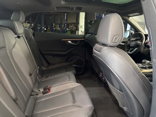 2021 Audi Q8 Premium Plus 55 TFSI quattro Tiptronic