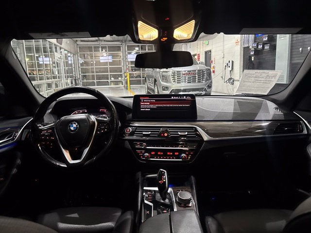 2021 BMW 530i 530i