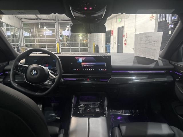 2025 BMW 5 Series 530i xDrive