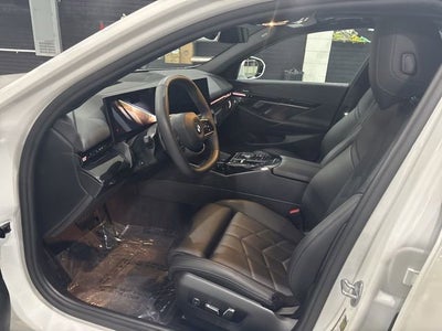 2025 BMW 5 Series 530i xDrive