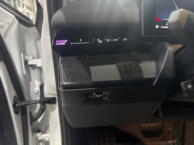 2025 BMW 5 Series 530i xDrive