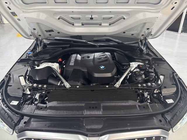 2025 BMW 5 Series 530i xDrive