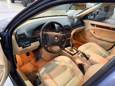 2005 BMW 3 Series 325xi