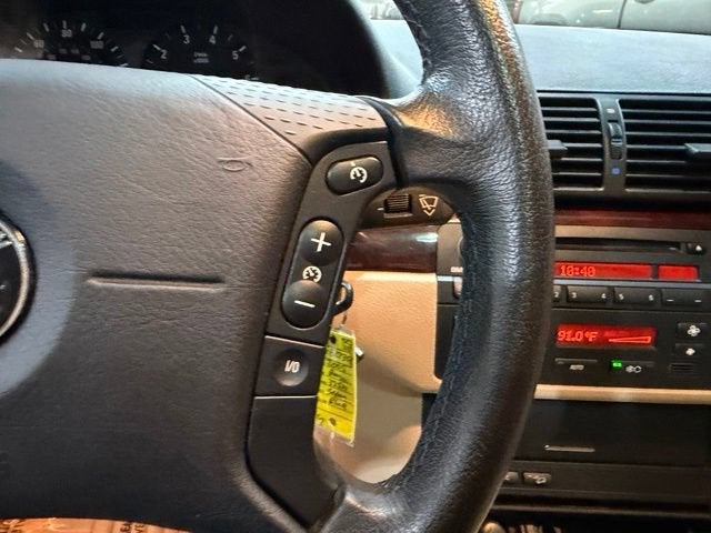 2005 BMW 3 Series 325xi