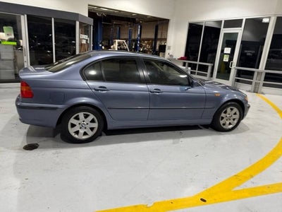 2005 BMW 3 Series 325xi