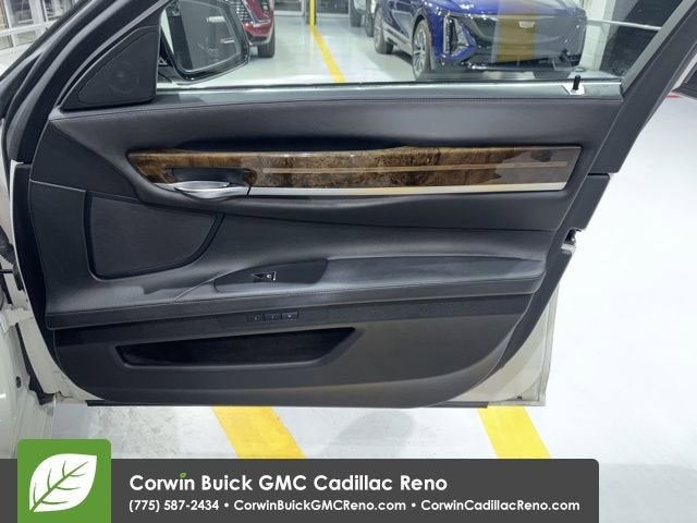 2013 BMW 7 Series 740Li xDrive