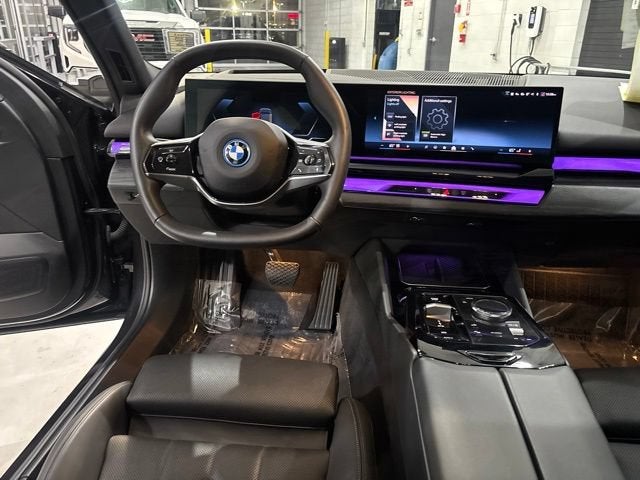 2024 BMW i5 eDrive40