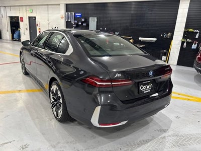 2024 BMW i5 eDrive40
