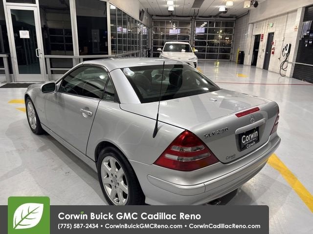 2002 Mercedes-Benz SLK 2.3L Kompressor