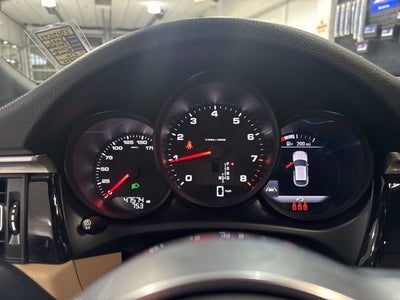 2021 Porsche Macan Base