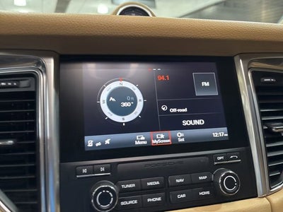 2017 Porsche Macan NA