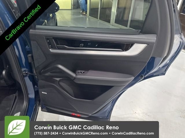 2024 Porsche Cayenne S