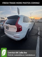 2021 Volvo XC90 T6 Momentum 7 Passenger