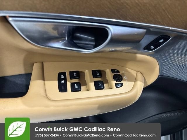 2019 Volvo XC90 Inscription