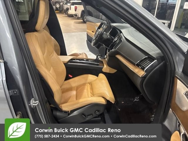 2019 Volvo XC90 Inscription