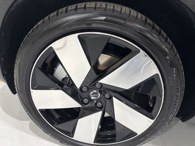 2023 Volvo C40 Recharge Pure Electri Ultimate