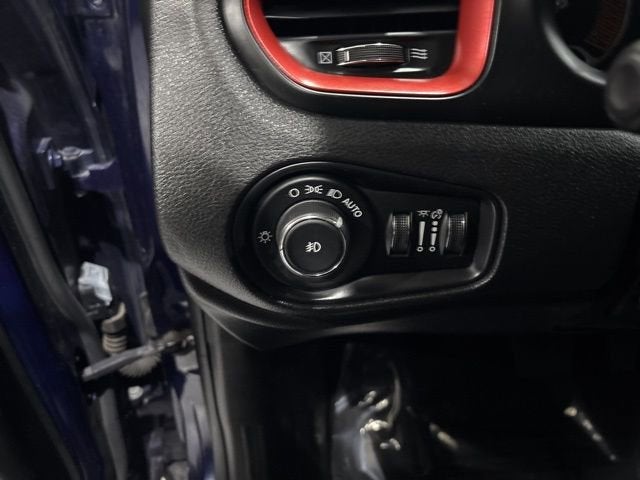 2019 Jeep Renegade Trailhawk 4x4