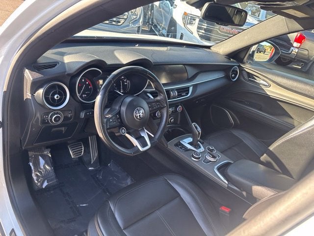 2022 Alfa Romeo Stelvio Ti AWD